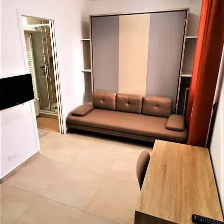 Cosy Proche Paris Ideal Couples Et Professionnels Apartment